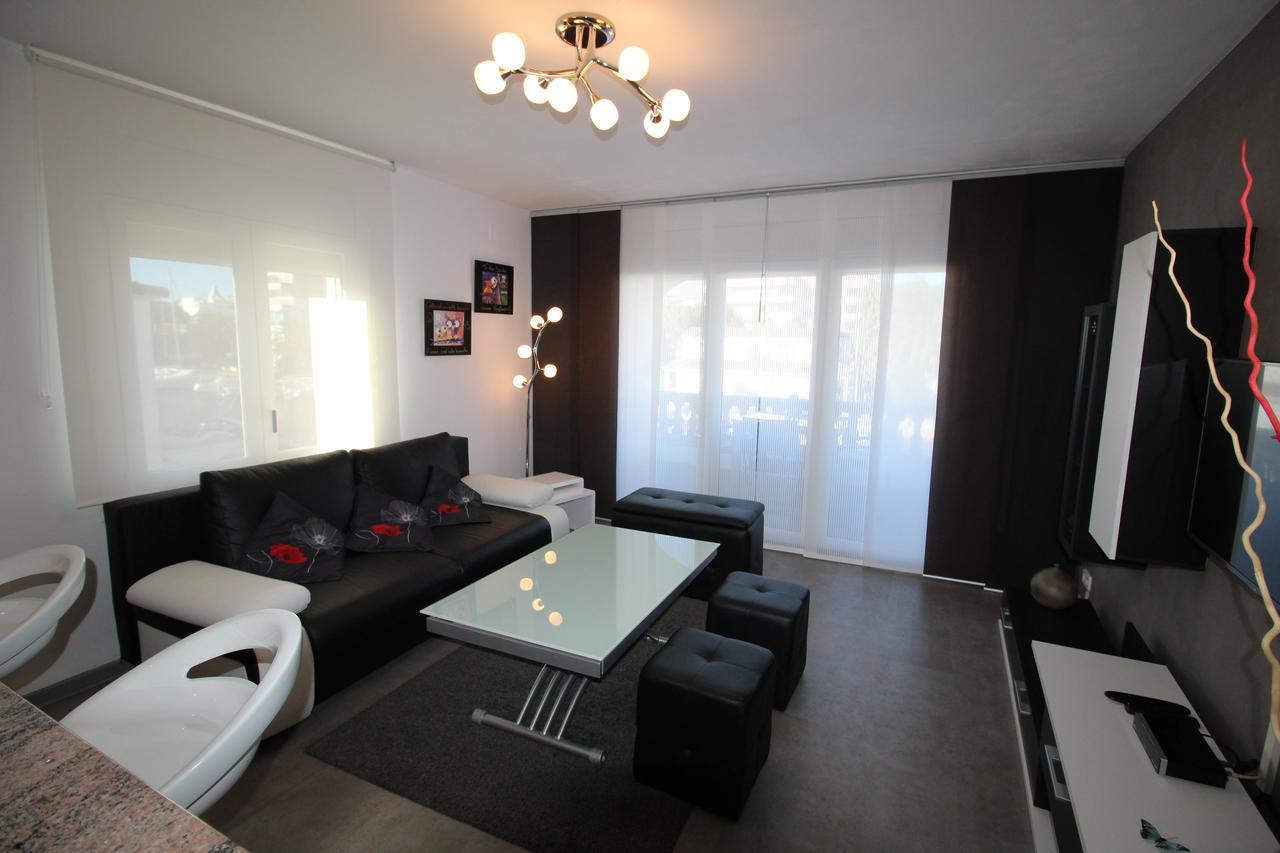 Apartmán Fonda 24 Roses Exteriér fotografie